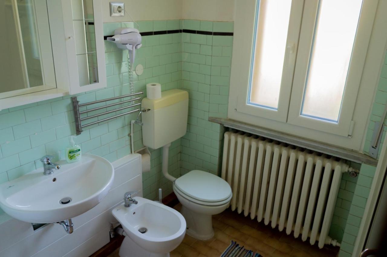 Reno Family House Apartment ราเวนนา ภายนอก รูปภาพ