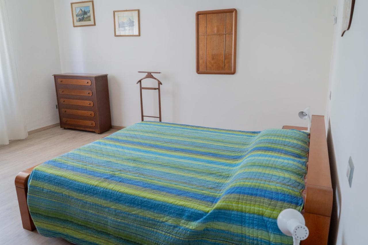 Reno Family House Apartment ราเวนนา ภายนอก รูปภาพ