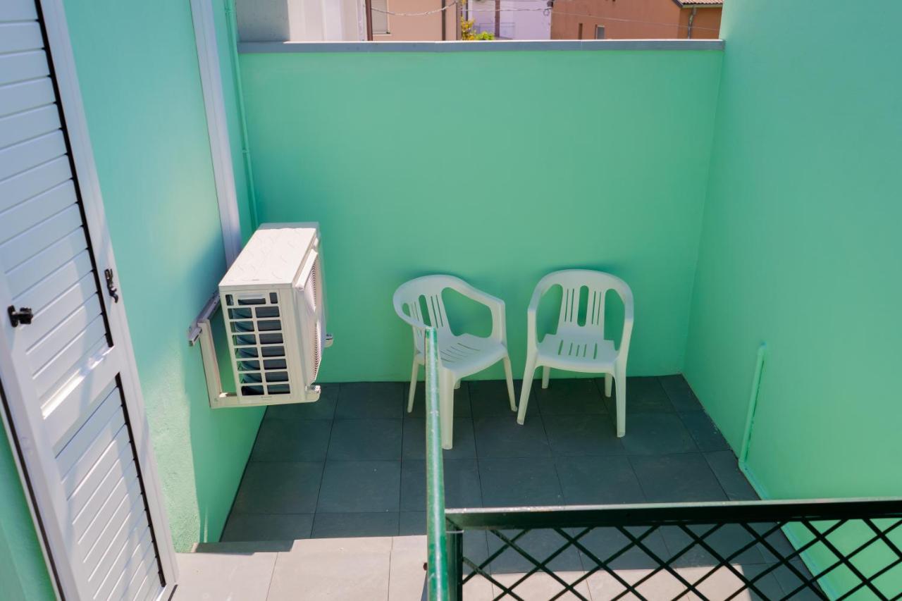 Reno Family House Apartment ราเวนนา ภายนอก รูปภาพ